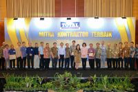 Awards-02